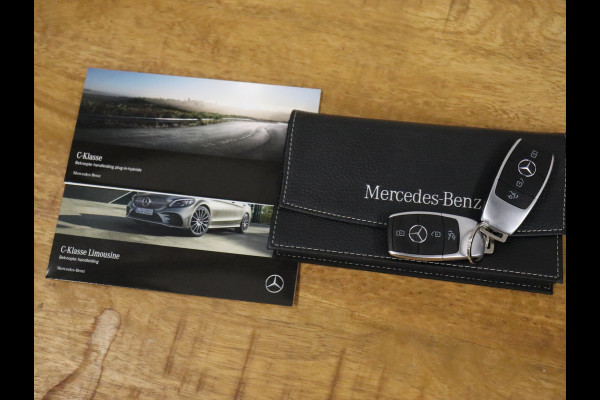 Mercedes-Benz C-Klasse 300 e Business Solution AMG Limited [SCHUIFDAK, CAMERA, APPLE CARPLAY, ANDROID, ELEK. VERW. STOELEN, CRUISE, CLIMATE, NIEUWSTAAT]