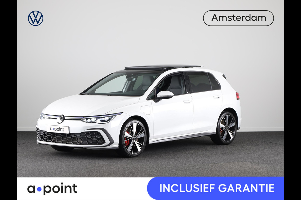 Volkswagen Golf 1.4 eHybrid GTE 245 pk Automaat (DSG) | Navigatie | Panoramadak | Parkeersensoren | Achteruitrijcamera | Stoelverwarming | Matrix LED koplampen | Volkswagen Golf 1.4 eHybrid GTE 245 pk Automaat (DSG) | Navigatie | Panoramadak | Parkeersensoren | Achteruitrijcamera | Stoelverwarming | Matrix LED koplampen |