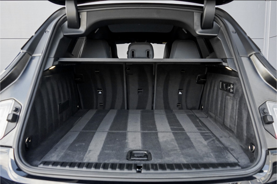 BMW iX xDrive40 High Executive SkyLounge Laser Driving Ass Prof Trekhaak M-Sport