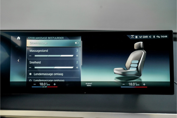BMW iX xDrive40 High Executive SkyLounge Laser Driving Ass Prof Trekhaak M-Sport