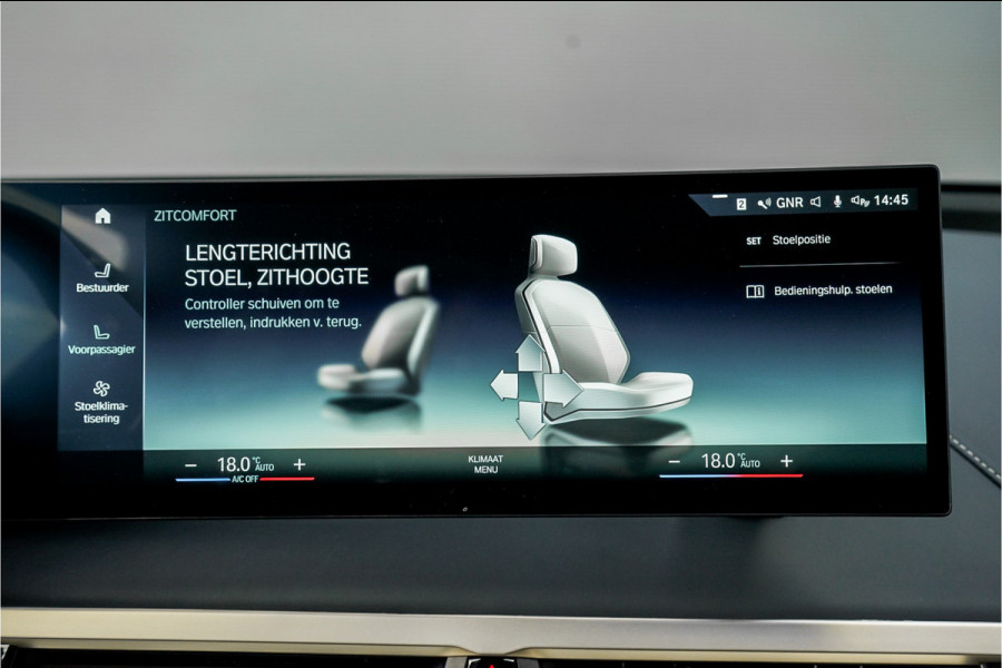 BMW iX xDrive40 High Executive SkyLounge Laser Driving Ass Prof Trekhaak M-Sport