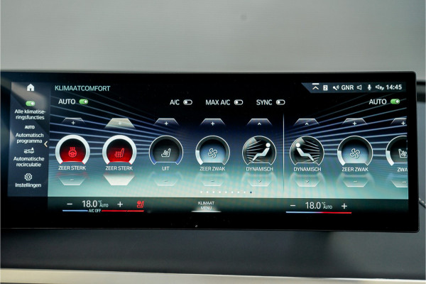 BMW iX xDrive40 High Executive SkyLounge Laser Driving Ass Prof Trekhaak M-Sport