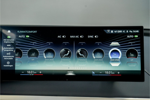 BMW iX xDrive40 High Executive SkyLounge Laser Driving Ass Prof Trekhaak M-Sport