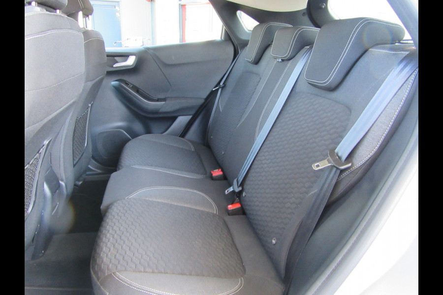 Ford Puma 1.0 EcoBoost Hybrid Titanium Design, LED , PDC (occasion) 125 PK