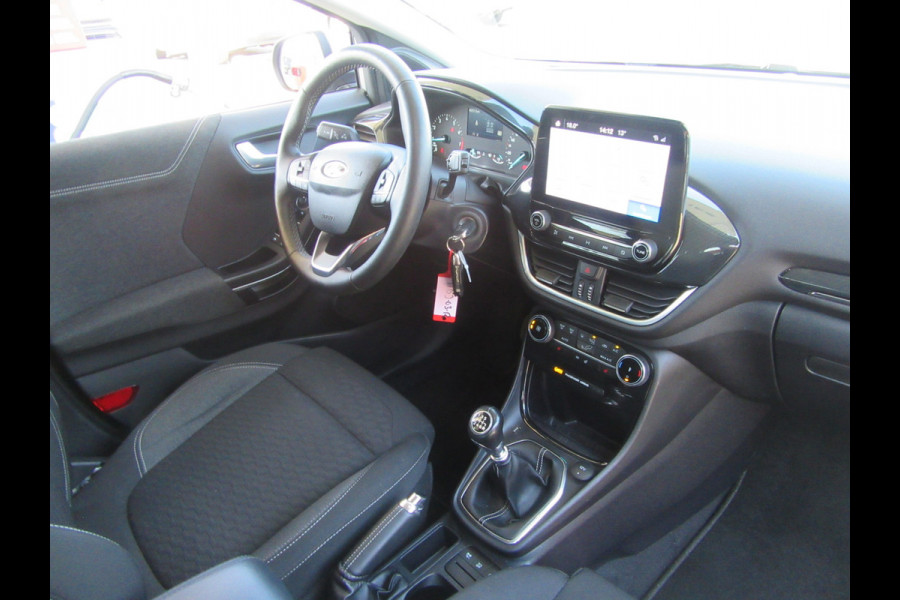 Ford Puma 1.0 EcoBoost Hybrid Titanium Design, LED , PDC (occasion) 125 PK