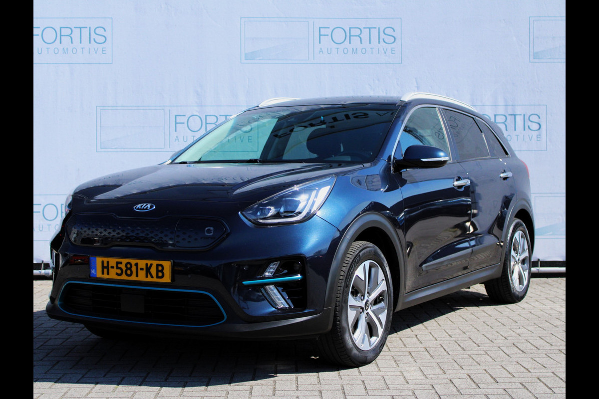 Kia e-Niro ExecutiveLine 64 kWh NL AUTO | CAMERA | LEDER | SOH 100% Kia e-Niro ExecutiveLine 64 kWh NL AUTO | CAMERA | LEDER | SOH 100%