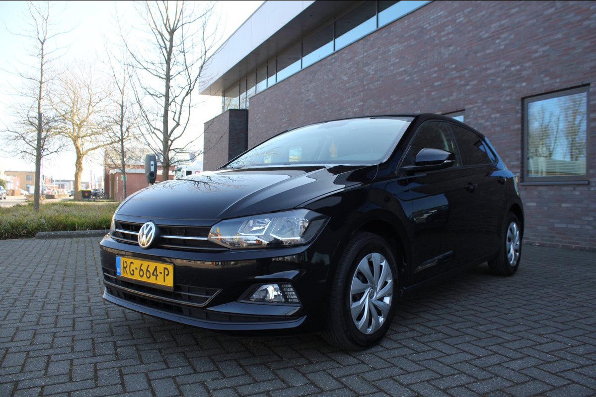 Volkswagen Polo 1.0 TSI Comfortline Volkswagen Polo 1.0 TSI Comfortline