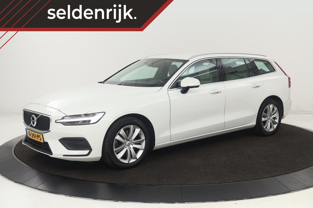 Volvo V60 2.0 D4 MomentPro | Leder | Trekhaak | Stoelverwarming | Adaptive cruise | Carplay | Navigatie | DAB | Camera | Full LED | Climate control
