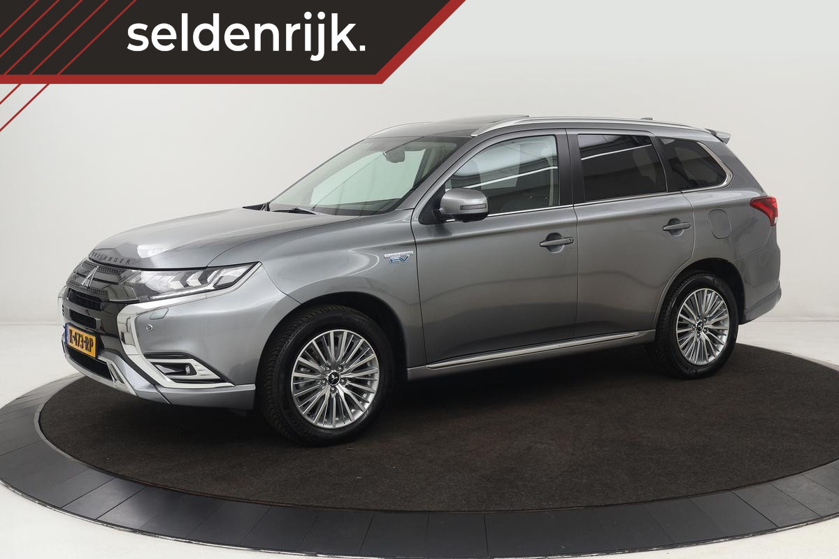 Mitsubishi Outlander 2.4 PHEV Intense+ | Schuifdak | Stoelverwarming | 360 camera | Carplay | Navigatie | Full LED | Stuurverwarming | Keyless | Dodehoek detectie Mitsubishi Outlander 2.4 PHEV Intense+ | Schuifdak | Stoelverwarming | 360 camera | Carplay | Navigatie | Full LED | Stuurverwarming | Keyless | Dodehoek detectie
