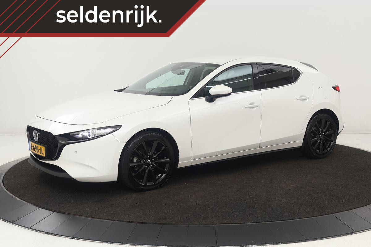 Mazda 3 2.0 SkyActiv-X Luxury | Head-Up | Leder | Stoel & stuurverwarming | Trekaak | Carplay | BOSE Sound | Adaptive cruise | Camera | Memory | Navigatie | Full LED | Keyless