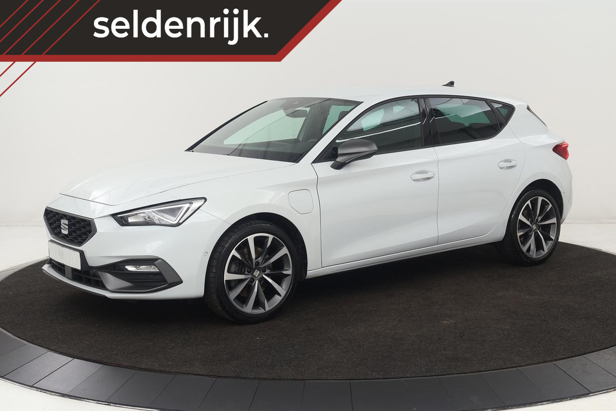 Seat Leon 1.4 TSI eHybrid FR | Carplay | Stoel & stuurverwarming | Camera | Adaptive cruise | Full LED | Navigatie | Keyless | Sportstoelen | PHEV Seat Leon 1.4 TSI eHybrid FR | Carplay | Stoel & stuurverwarming | Camera | Adaptive cruise | Full LED | Navigatie | Keyless | Sportstoelen | PHEV