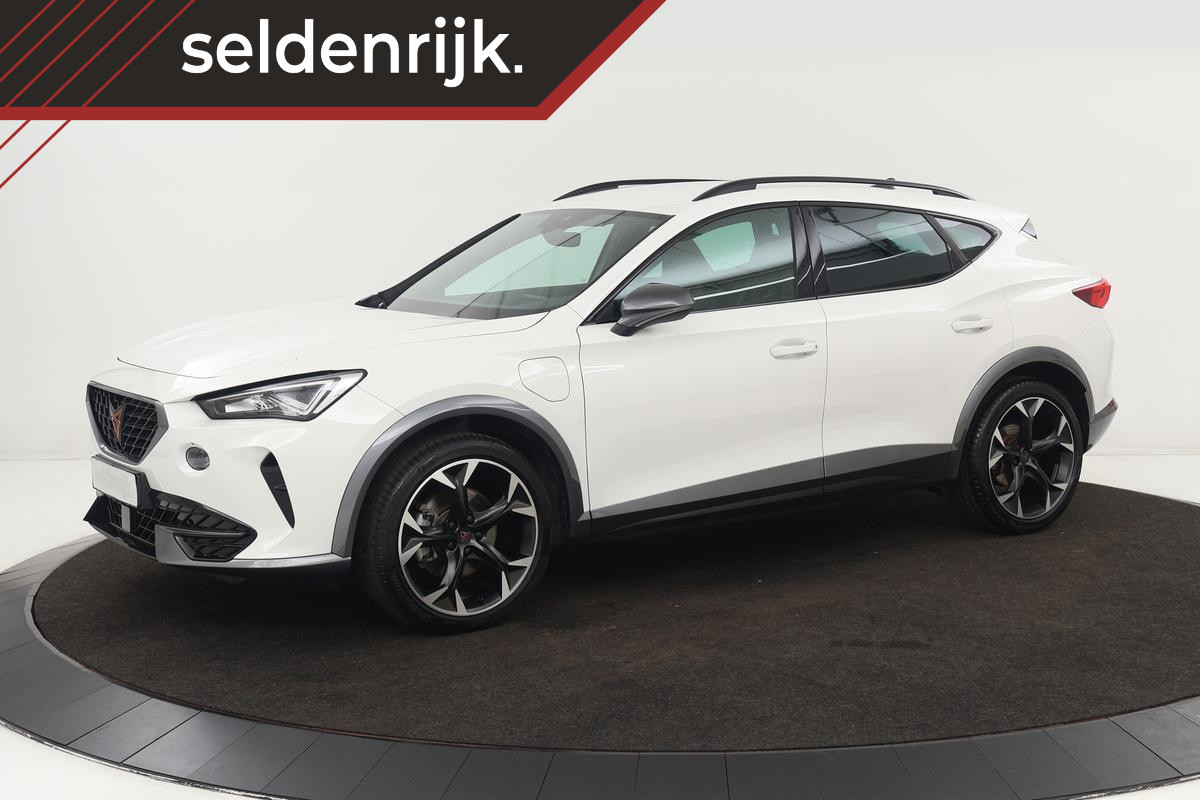 CUPRA Formentor 1.4 e-Hybrid | Carplay | Leder | Stoel & stuurverwarming | Adaptive cruise | Camera | Keyless | Sfeerverlichting | Memory | Navigatie | PHEV CUPRA Formentor 1.4 e-Hybrid | Carplay | Leder | Stoel & stuurverwarming | Adaptive cruise | Camera | Keyless | Sfeerverlichting | Memory | Navigatie | PHEV