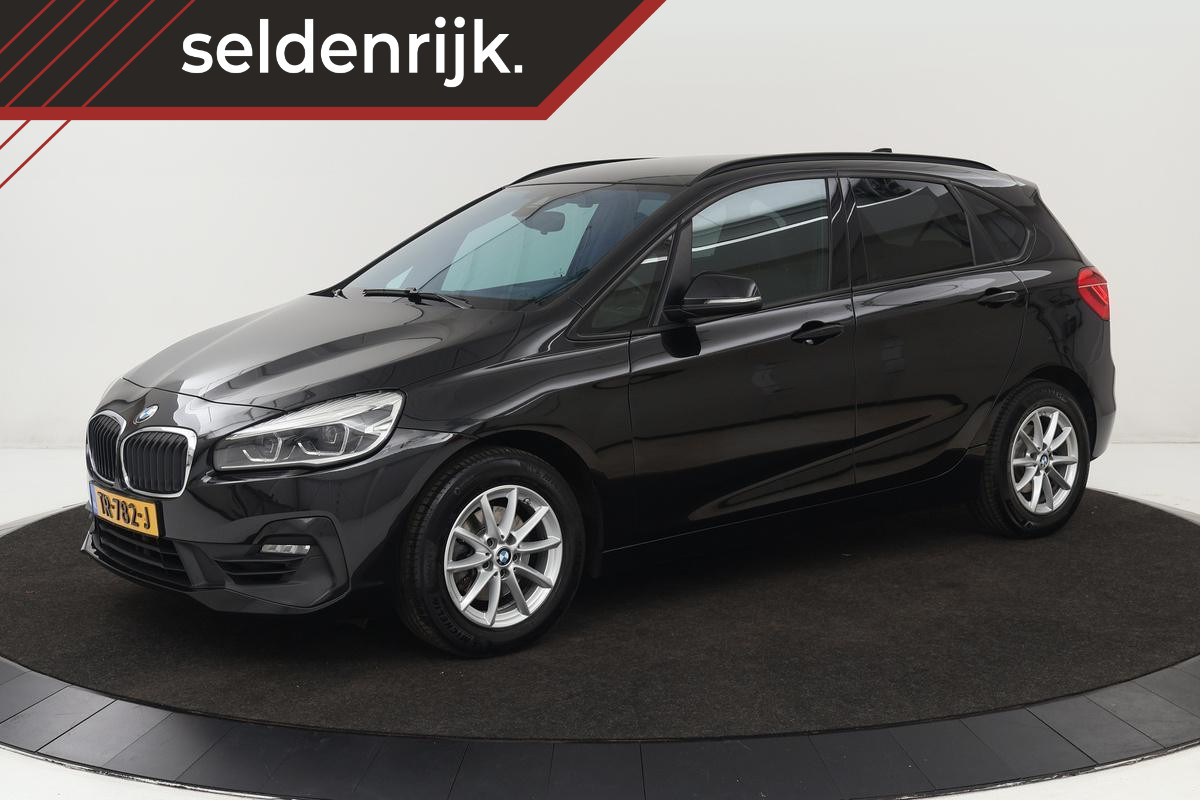 BMW 2 Serie Active Tourer 218i Executive | Stoelverwarming | Full LED | Sportstoelen | Navigatie | Climate control | Keyless | PDC | Cruise control | Bluetooth BMW 2 Serie Active Tourer 218i Executive | Stoelverwarming | Full LED | Sportstoelen | Navigatie | Climate control | Keyless | PDC | Cruise control | Bluetooth