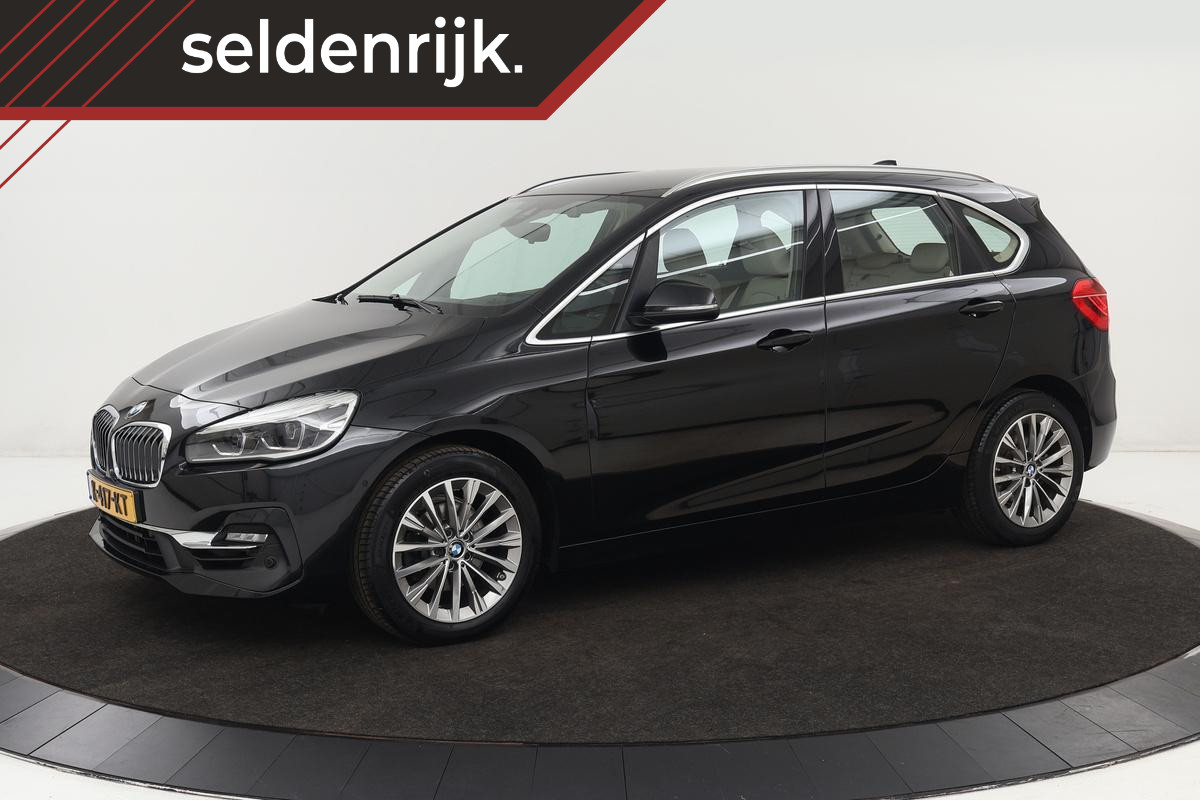 BMW 2 Serie Active Tourer 218i High Executive | Luxury Line | Leder | Stoelverwarming | Camera | Head-Up | Navigatie | Full LED | PDC | Climate control BMW 2 Serie Active Tourer 218i High Executive | Luxury Line | Leder | Stoelverwarming | Camera | Head-Up | Navigatie | Full LED | PDC | Climate control