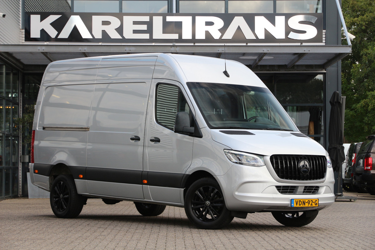 Mercedes-Benz Sprinter 319 3.0 CDI V6 | Aut. | Luchtvering | 3.5t trekgewicht | Navi | Camera.. Mercedes-Benz Sprinter 319 3.0 CDI V6 | Aut. | Luchtvering | 3.5t trekgewicht | Navi | Camera..