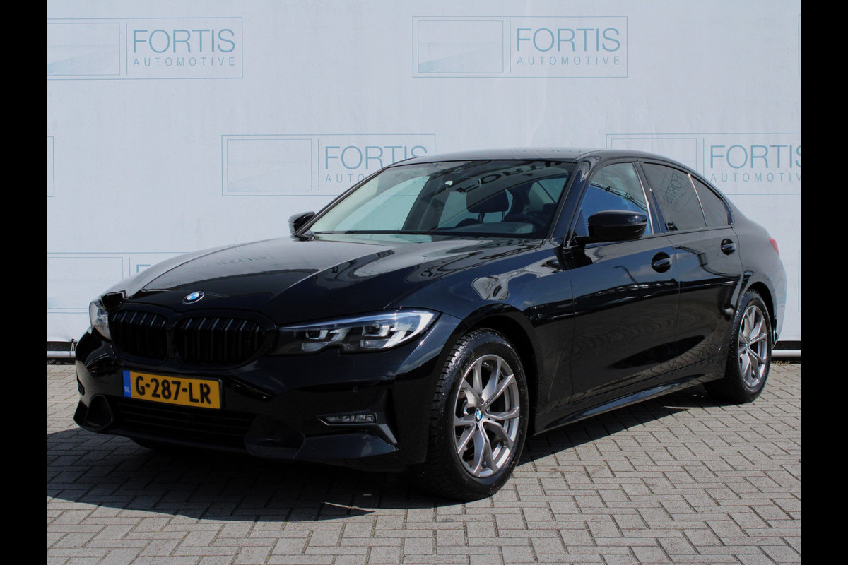 BMW 3-serie 320i Executive Edition NL AUTO | STOELVERW | CARPLAY | BMW 3-serie 320i Executive Edition NL AUTO | STOELVERW | CARPLAY |