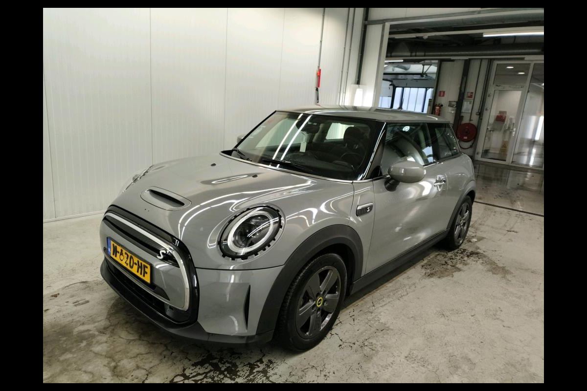 MINI Mini Electric Essential 33 kWh NL AUTO | VIRTUAL COCKPIT | CARPLAY | CRUISE | MINI Mini Electric Essential 33 kWh NL AUTO | VIRTUAL COCKPIT | CARPLAY | CRUISE |