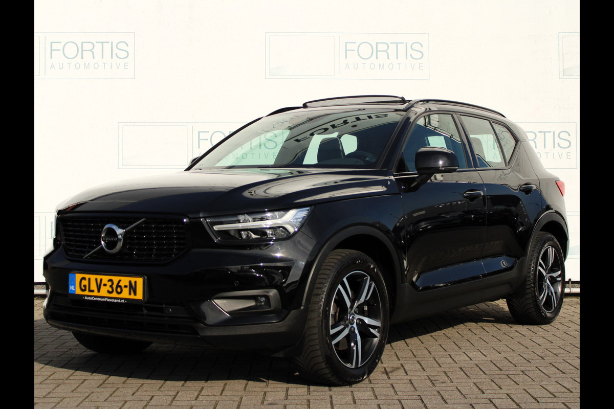 Volvo XC40 2.0 T5 AWD R-Design CAMERA | HARMAN KARDON | PANO | STOELVERW | AFN TREKHAAK | Volvo XC40 2.0 T5 AWD R-Design CAMERA | HARMAN KARDON | PANO | STOELVERW | AFN TREKHAAK |