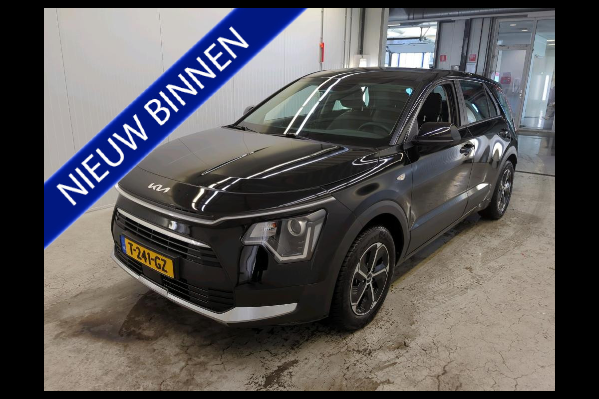 Kia Niro 1.6 GDi Hybrid ComfortLine NL AUTO | 1E EIG | CAMERA | Kia Niro 1.6 GDi Hybrid ComfortLine NL AUTO | 1E EIG | CAMERA |