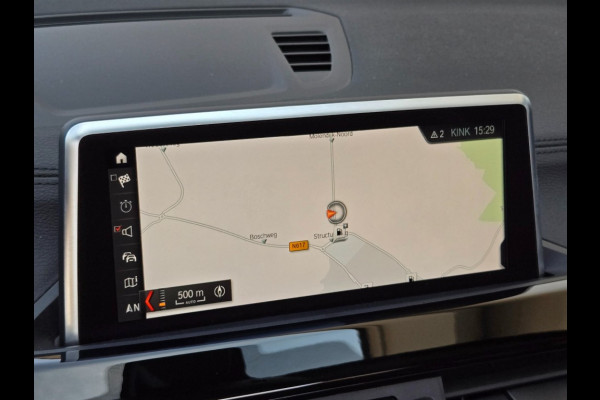 BMW X1 XDRIVE25E SPORTLINE I PANORAMA I SPORTSTOELEN I CAMERA I