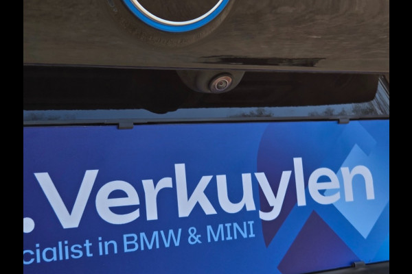 BMW X1 XDRIVE25E SPORTLINE I PANORAMA I SPORTSTOELEN I CAMERA I