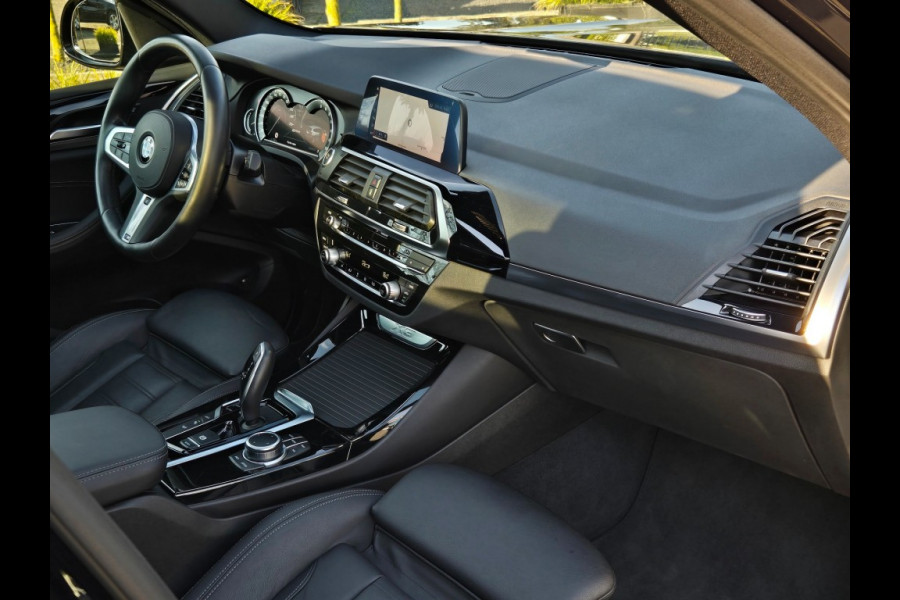 BMW X3 XDRIVE30E M SPORT I PANORAMA I LEDER I KEYLESS ENTRY I