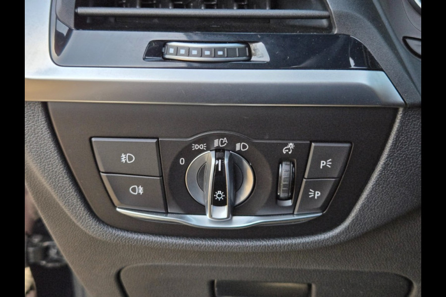 BMW X3 XDRIVE30E M SPORT I PANORAMA I LEDER I KEYLESS ENTRY I