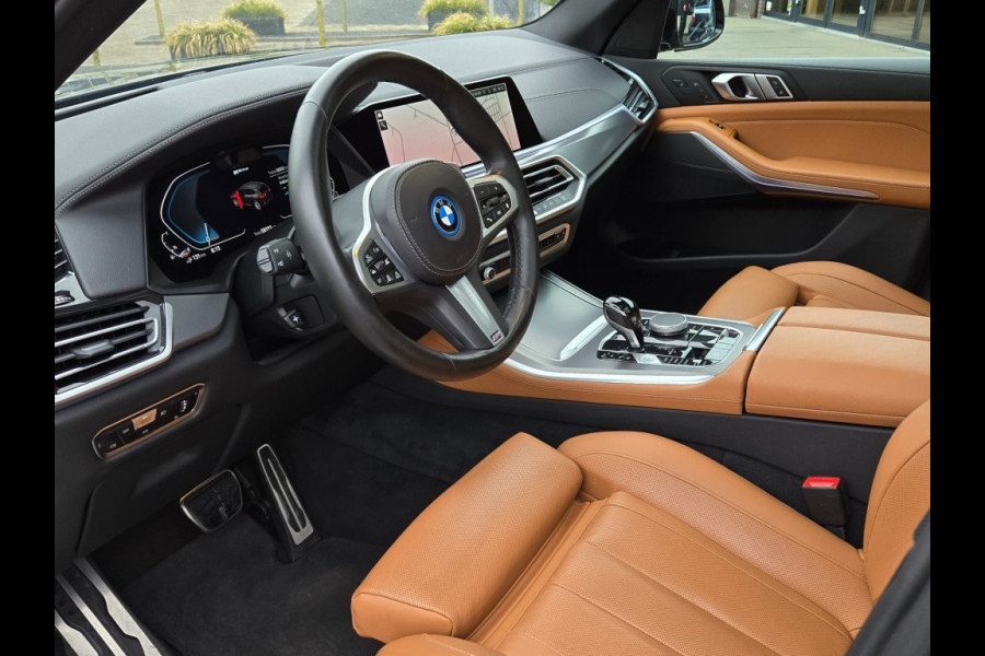 BMW X5 XDRIVE45E M SPORT I LASER I PANORAMA I 22 INCH I DRIVING PROFF.