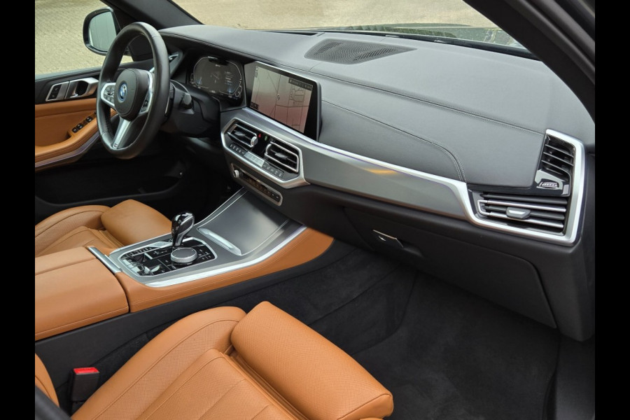 BMW X5 XDRIVE45E M SPORT I LASER I PANORAMA I 22 INCH I DRIVING PROFF.