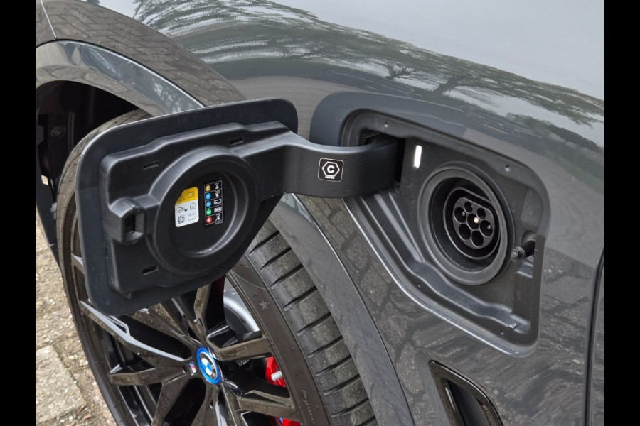BMW X5 XDRIVE45E M SPORT I LASER I PANORAMA I 22 INCH I DRIVING PROFF.