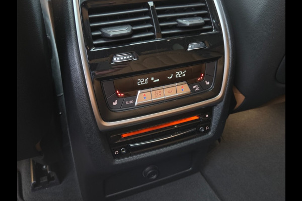 BMW X5 XDRIVE45E M SPORT I LASER I PANORAMA I 22 INCH I DRIVING PROFF.
