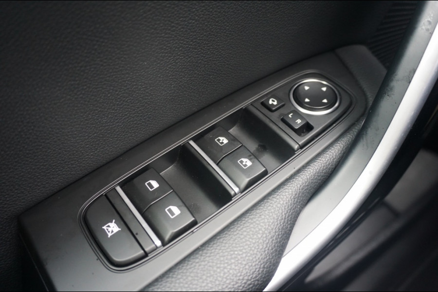 Kia Ceed Sportswagon PHEV Dynamicline TREKHAAK | STOEL/STUURVERW | KEYLESS | NW MODEL