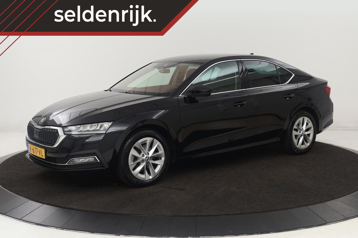 Škoda Octavia 1.0 e-TSI Business Edition Plus | Stoelverwarming | Trekhaak | Adaptive cruise | Carplay | Full LED | Keyless | Sfeerverlichting Škoda Octavia 1.0 e-TSI Business Edition Plus | Stoelverwarming | Trekhaak | Adaptive cruise | Carplay | Full LED | Keyless | Sfeerverlichting