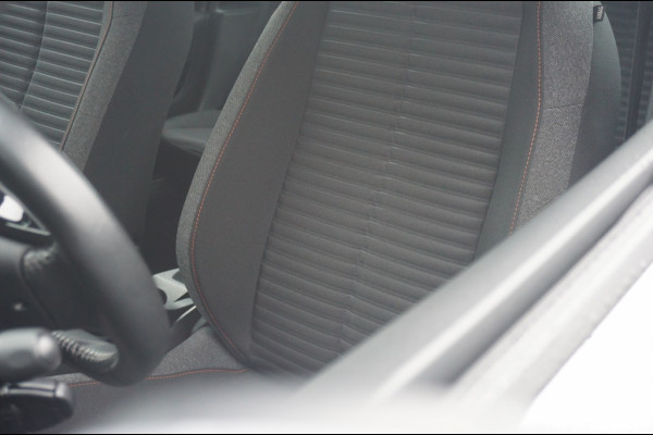 Peugeot 208 75PK Active | AIRCO | CRUISE | CARPLAY | FULL-LED | NETTE AUTO!