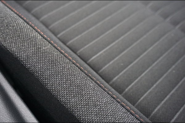 Peugeot 208 75PK Active | AIRCO | CRUISE | CARPLAY | FULL-LED | NETTE AUTO!