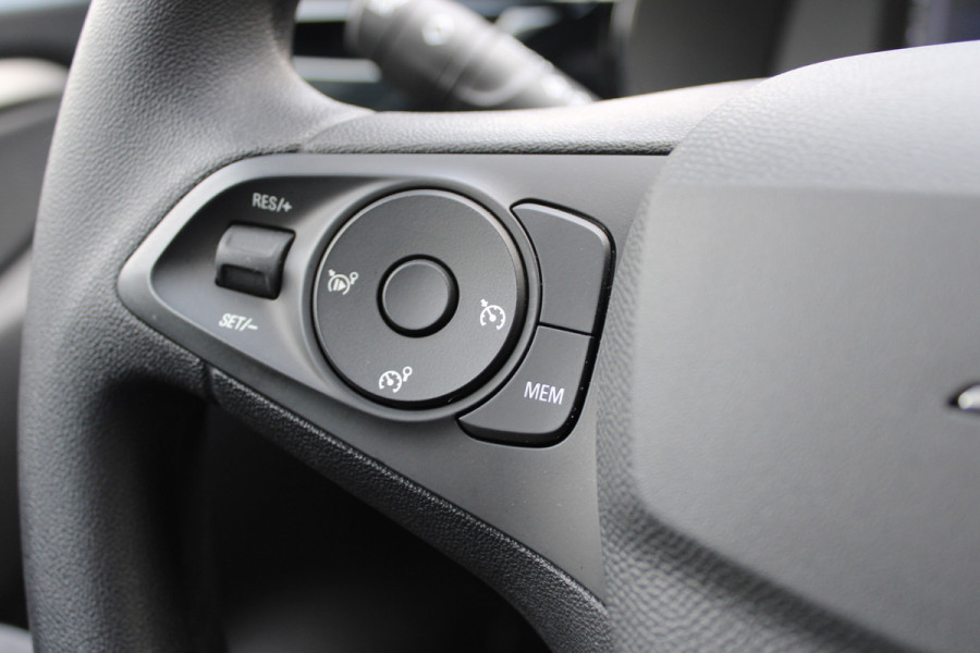 Opel Corsa 1.2 | Camera | Cruise control | BLIS