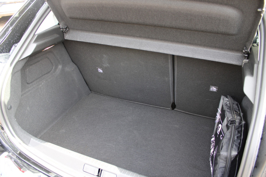 Opel Corsa 1.2 | Camera | Cruise control | BLIS