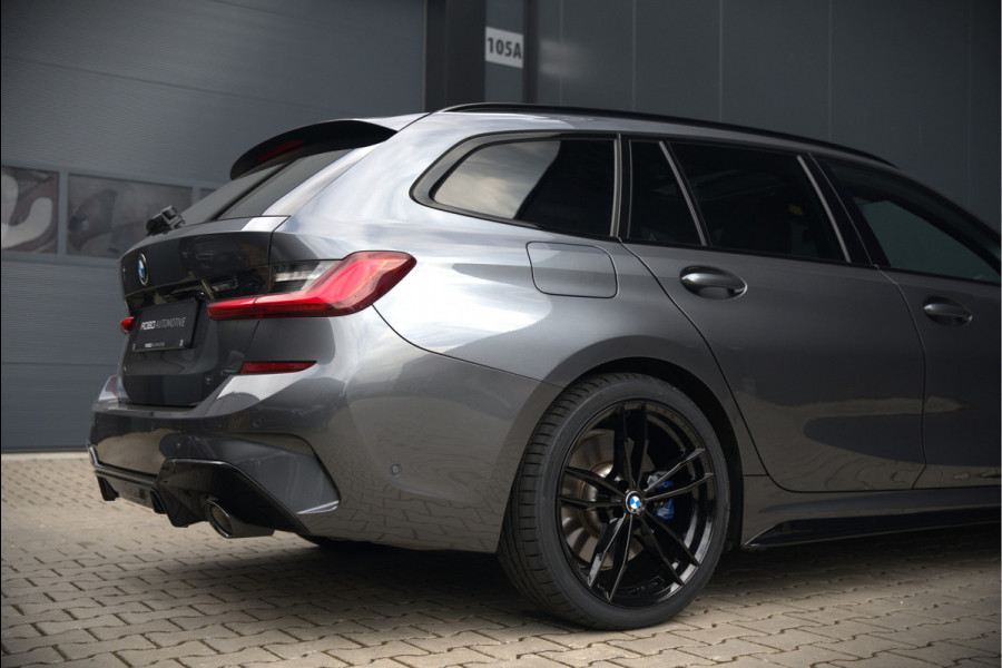 BMW 3 Serie Touring 330e xDrive High Executive M Sport | M Performance | Panoramadak | Harman Kardon | 360° Camera | Assisted Driving | Head Up Display | Stoelverwarming | Stuurverwarming | Apple Carplay | Navigatie | Adaptive Cruise Control | Am