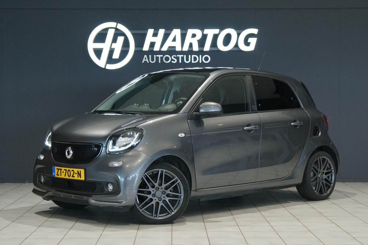 Smart Forfour EQ BRABUS Style 18 kWh smart forfour EQ BRABUS Style Smart Forfour EQ BRABUS Style 18 kWh smart forfour EQ BRABUS Style