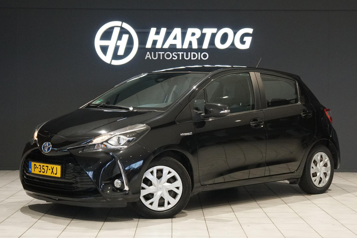 Toyota Yaris 1.5 Hybrid Active + CAMERA / NAVIGATIE / CRUISE CONTROL Toyota Yaris 1.5 Hybrid Active + CAMERA / NAVIGATIE / CRUISE CONTROL