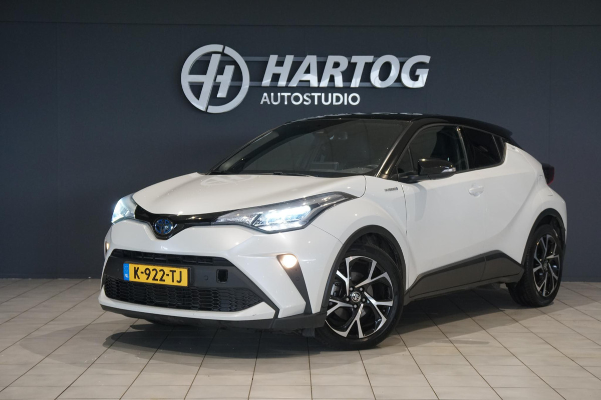 Toyota C-HR 1.8 Hybrid Style Airco+apple carplay+trekhaak+ JBL audio+ climate control Toyota C-HR 1.8 Hybrid Style Airco+apple carplay+trekhaak+ JBL audio+ climate control