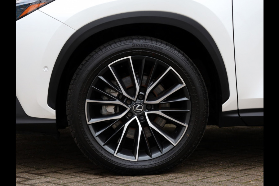 Lexus NX 450h+ AWD Executive Line | President Pack | Park-Assist | 360 Ca