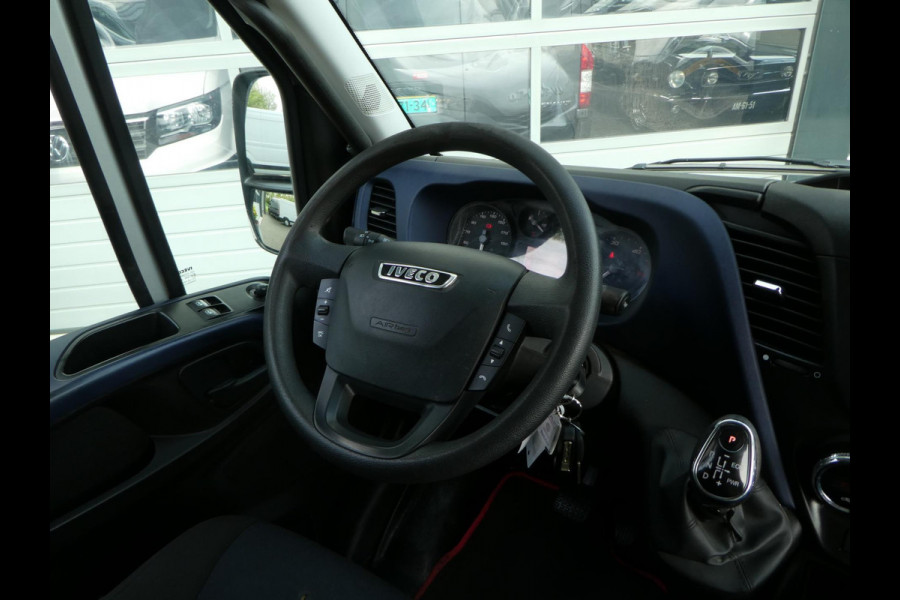 Iveco Daily 35S16V 2.3 352 L2H2 airco automaat camera