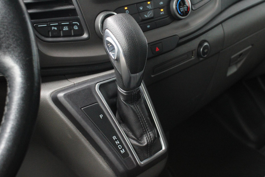 Ford Transit Custom 320 2.0 TDCI L2H1 Trend | Automaat | Voorruitverwarming | Trekhaak | Sidebars | Lichtmetalen Velgen |
