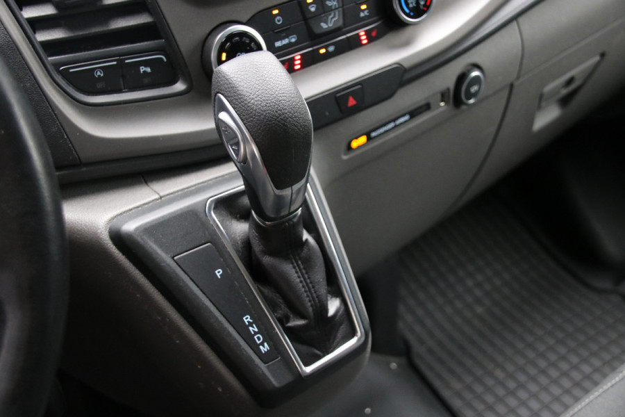 Ford Transit Custom 320 2.0 TDCI L2H1 Raptor Edition | Bi-Xenon | CarPlay | Navigatie | Camera | Stoelverwarming | Dodehoek detector | Lane Assist | DAB | Werkplaatsinrichting | 3-Zitter | Dealer onderhouden | Nieuwe APK
