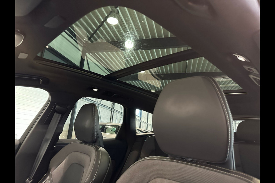 Volvo XC60 T6 Aut. LongRange R-Design Trekhaak Schuifdak ACC 405pk