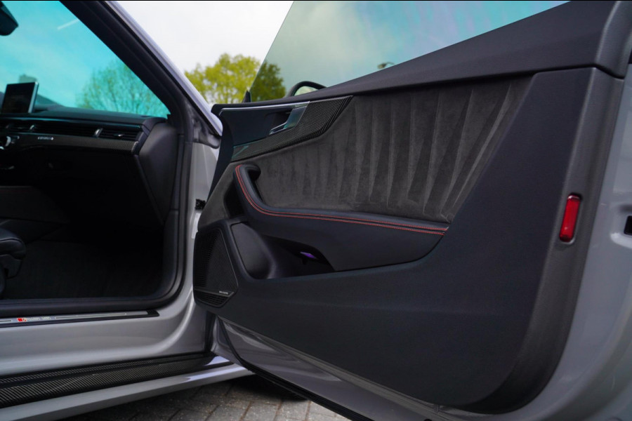 Audi RS5 Coupé 2.9 TFSI RS 5 Quattro | Keramische remmerij | Carbon binnen+buiten | Massage stoelen | HUD | Bang&Olufsen | Virtual