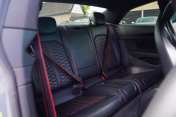 Audi RS5 Coupé 2.9 TFSI RS 5 Quattro | Keramische remmerij | Carbon binnen+buiten | Massage stoelen | HUD | Bang&Olufsen | Virtual