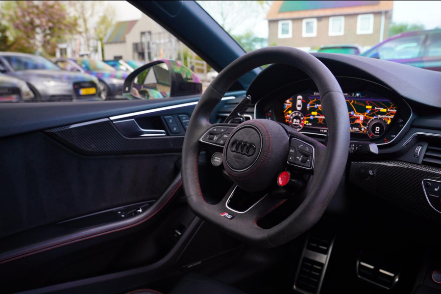 Audi RS5 Coupé 2.9 TFSI RS 5 Quattro | Keramische remmerij | Carbon binnen+buiten | Massage stoelen | HUD | Bang&Olufsen | Virtual