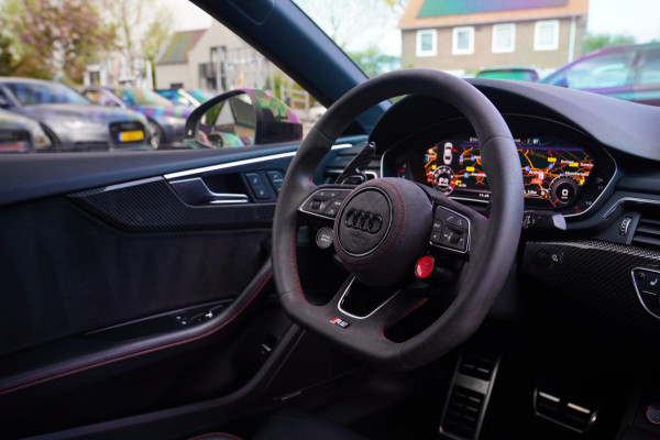 Audi RS5 Coupé 2.9 TFSI RS 5 Quattro | Keramische remmerij | Carbon binnen+buiten | Massage stoelen | HUD | Bang&Olufsen | Virtual